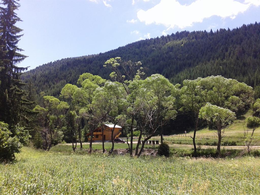 Guest House Chobaka Trigrad Exterior foto